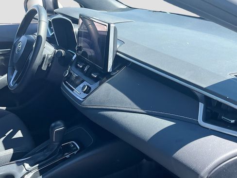Used 2025 Toyota Corolla SE FWD image 29
