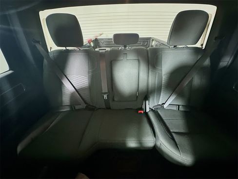 New 2025 RAM 2500 Big Horn image 10