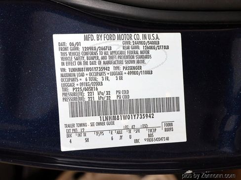 Used 2001 Lincoln Town Car Executive image 33