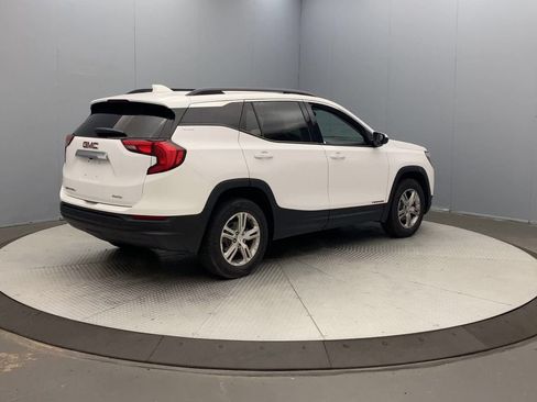 Used 2020 GMC Terrain SLE w/ Driver Convenience Package AWD/4WD image 5