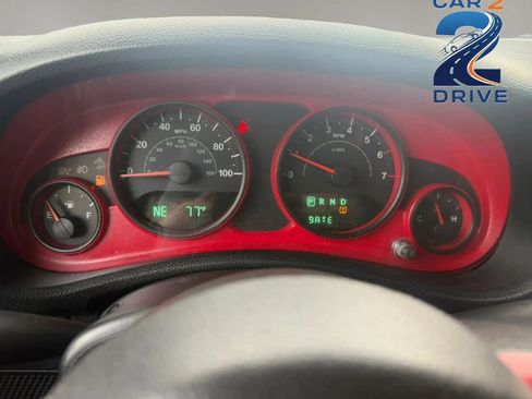 Used 2014 Jeep Wrangler Unlimited Sahara AWD/4WD image 22