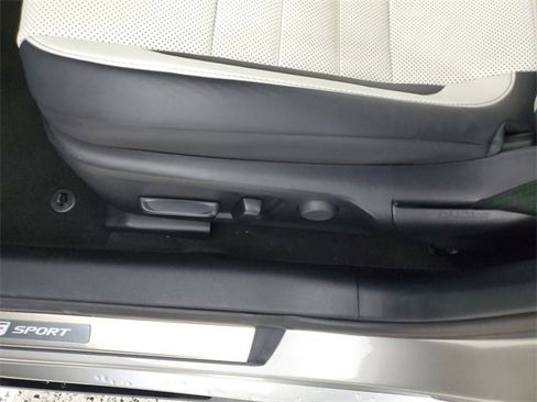 Used 2022 Lexus IS 350 F Sport image 22