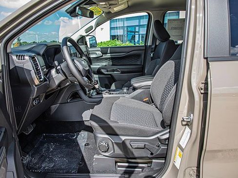 New 2025 Ford Ranger XLT w/ FX4 Off-Road Package image 37