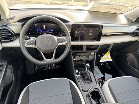 New 2026 Volkswagen Taos S image 7