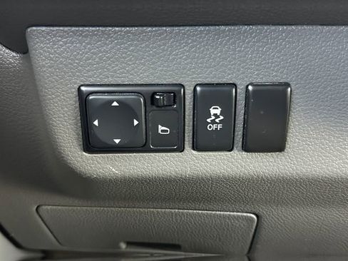 Used 2021 Nissan NV 2500 SV image 18