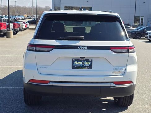 New 2026 Jeep Grand Cherokee Limited image 14