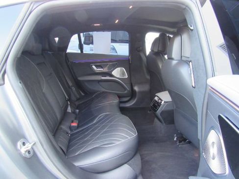 Used 2023 Mercedes-Benz EQS 580 4MATIC image 27