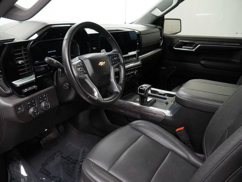 Used 2023 Chevrolet Silverado 1500 LTZ w/ Technology Package AWD/4WD image 22
