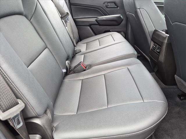 Used 2026 Chevrolet Colorado W/T w/ WT Custom Package RWD image 18