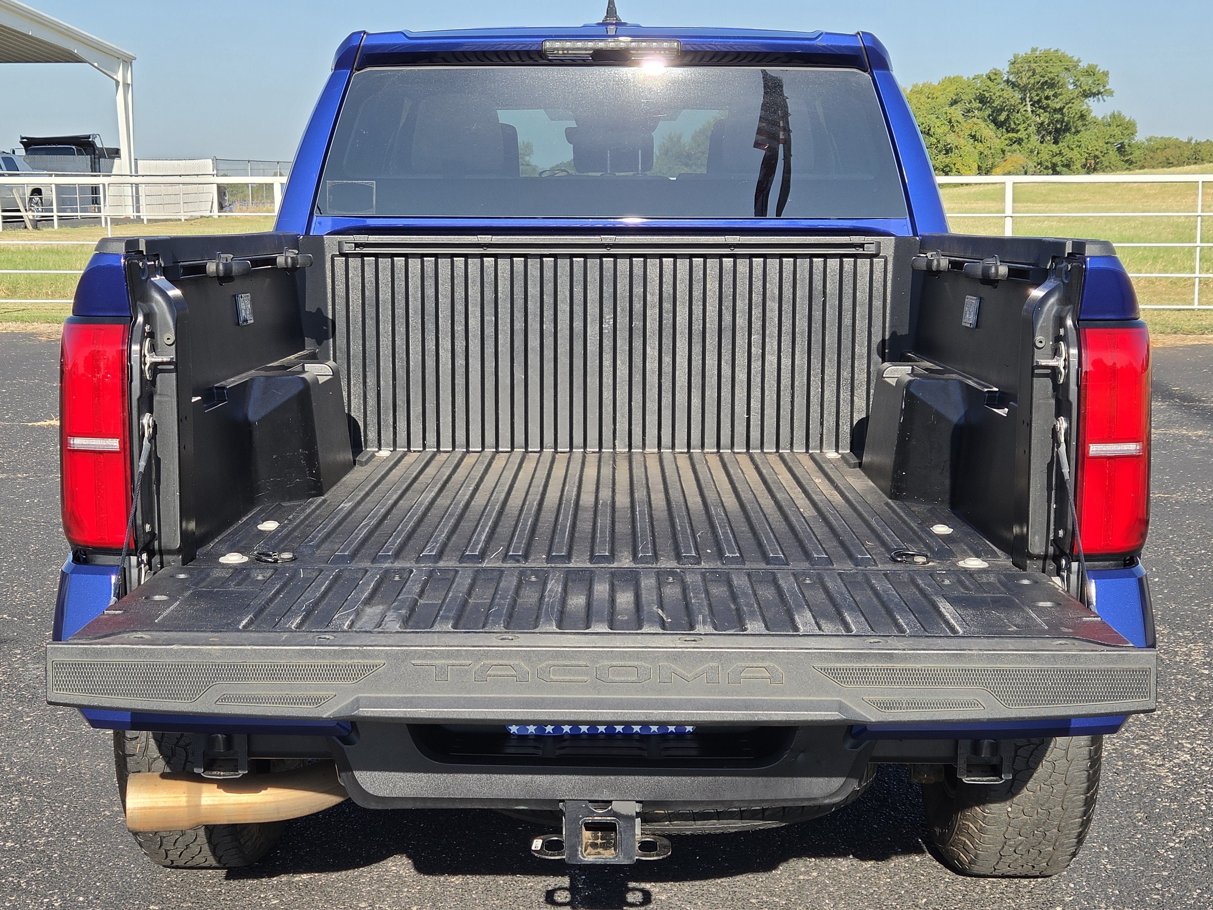 Used 2024 Toyota Tacoma TRD Off-Road AWD/4WD image 9