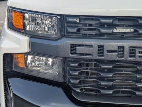 Certified 2021 Chevrolet Silverado 1500 W/T w/ WT Fleet Convenience Package AWD/4WD image 10