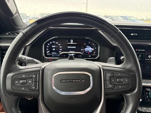 Used 2024 GMC Sierra 1500 Denali Ultimate AWD/4WD image 19