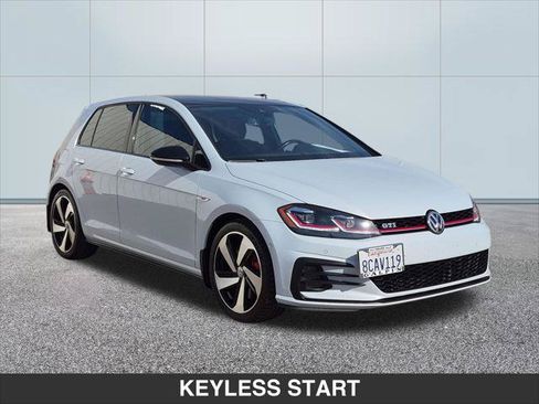 Used 2018 Volkswagen GTI Autobahn FWD image 7