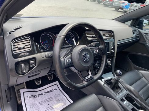 Used 2016 Volkswagen Golf 4-Door AWD/4WD image 10