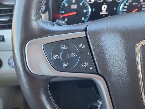 Used 2020 GMC Yukon Denali w/ Open Road Package image 28