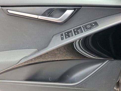 Certified 2023 Kia Niro Wind FWD image 14