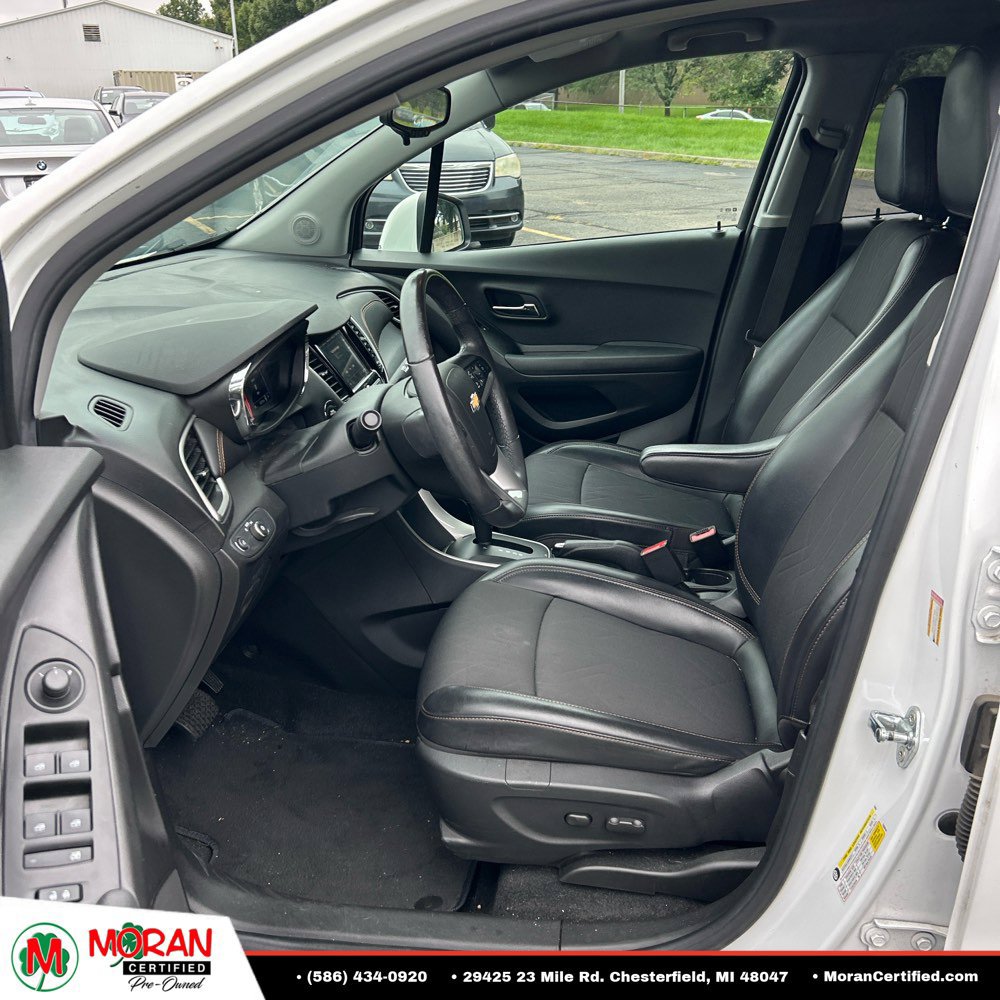 Used 2021 Chevrolet Trax LT w/ Driver Confidence Package FWD image 10