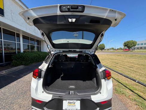 Used 2025 Buick Encore GX Preferred FWD image 30