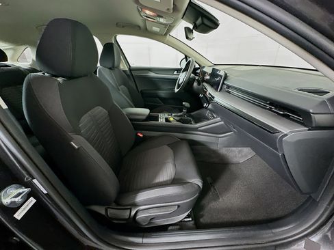 Used 2025 Kia K5 LXS image 29