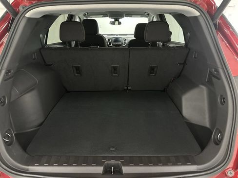 Used 2024 Chevrolet Equinox LT AWD/4WD image 26