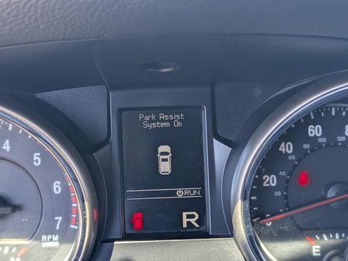 Used 2011 Jeep Grand Cherokee Limited image 30