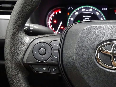 Used 2023 Toyota RAV4 LE image 22