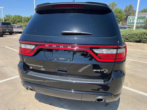 Used 2026 Dodge Durango SRT Hellcat w/ 3rd Row Seating Group AWD/4WD image 4