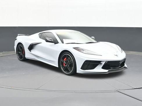 Used 2024 Chevrolet Corvette Stingray Preferred Cpe w/ Z51 Performance Package RWD image 22