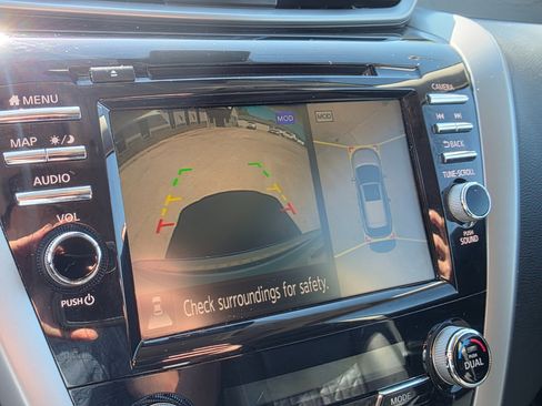 Used 2020 Nissan Murano Platinum image 5