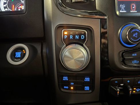 Used 2015 RAM 1500 Sport w/ Ignition Orange Sport Package AWD/4WD image 19