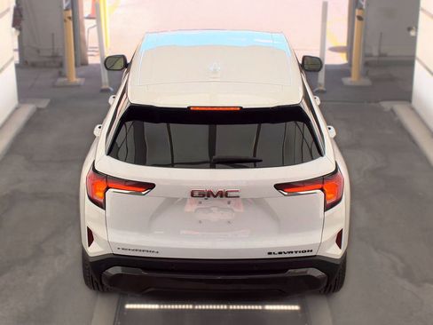 Used 2025 GMC Terrain Elevation FWD image 6