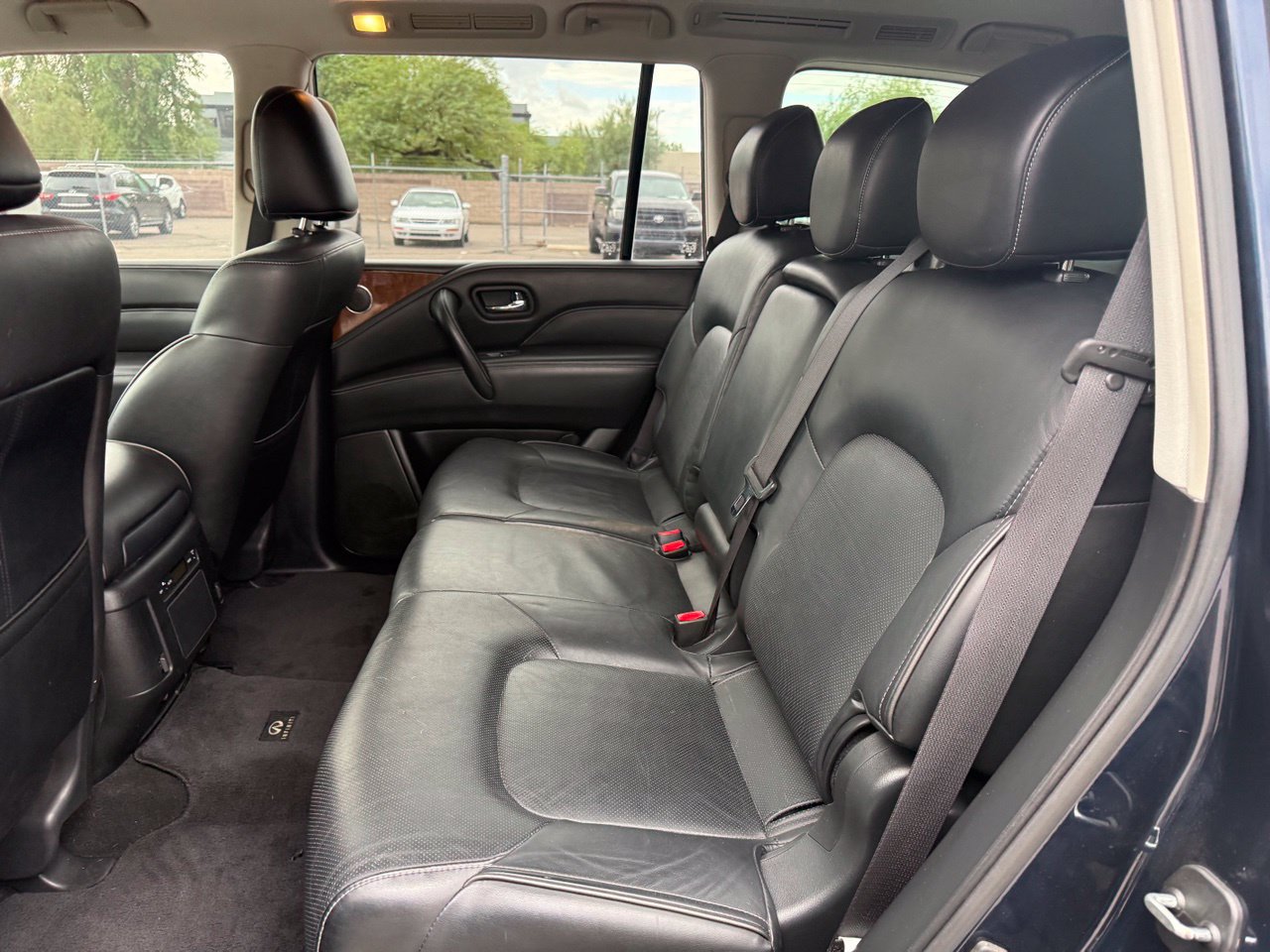 Used 2018 INFINITI QX80 4WD w/ Driver Assistance Package image 10