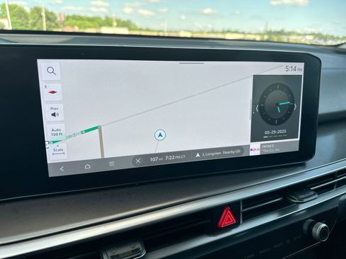 Used 2024 Kia Sorento S image 13