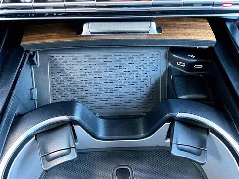 Used 2025 Mercedes-Benz G 550 G 550 image 26