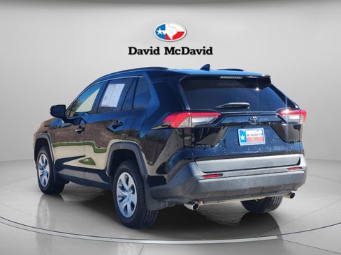 Used 2021 Toyota RAV4 LE w/ Carpet Mat Package (TMS) FWD image 4