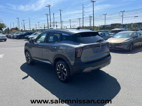 Used 2026 Nissan Kicks SV w/ SV Premium Package AWD/4WD image 5
