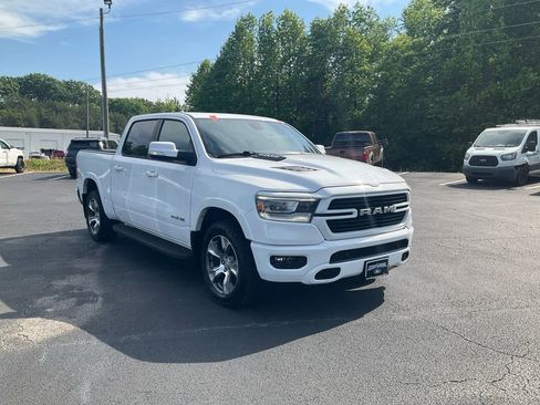 Used 2020 RAM 1500 Laramie w/ Sport Appearance Package AWD/4WD image 3
