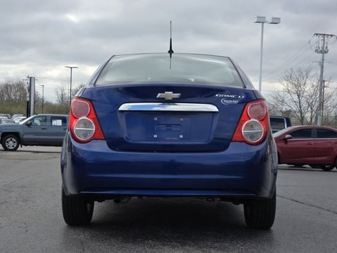 Used 2012 Chevrolet Sonic LT image 9
