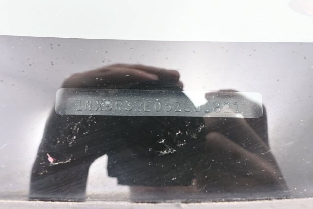 Used 2005 Toyota Corolla LE w/ Audio Value Pkg FWD image 38