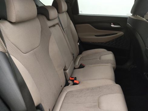 Used 2019 Hyundai Santa Fe SE FWD image 19