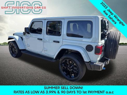 Used 2023 Jeep Wrangler Unlimited Sahara w/ Cold Weather Group AWD/4WD image 4
