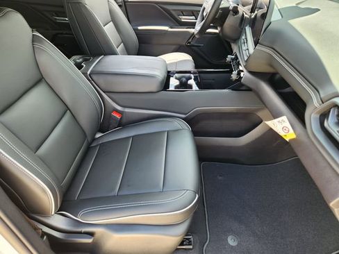 New 2026 Chevrolet Silverado EV LT image 12