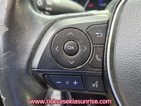 Used 2020 Toyota Corolla XSE FWD image 30