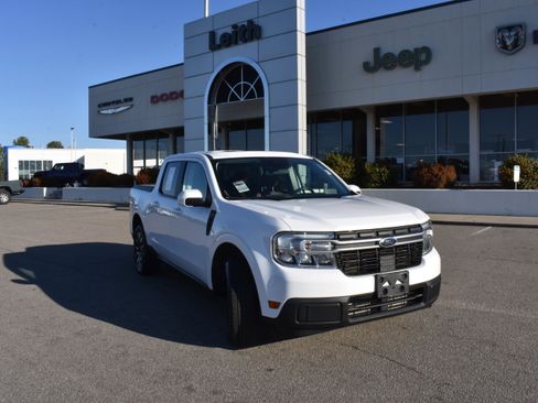 Used 2022 Ford Maverick Lariat w/ Lariat Luxury Package image 1