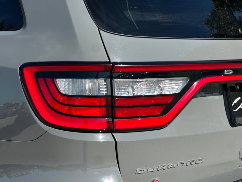 Used 2024 Dodge Durango GT AWD/4WD image 12