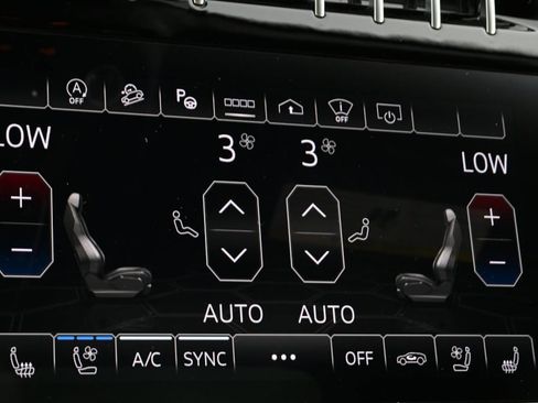 Used 2022 Lamborghini Urus image 34