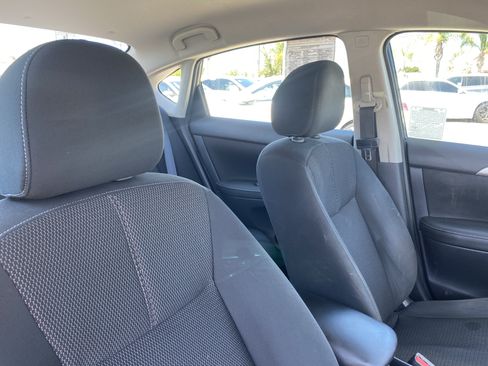 Used 2018 Nissan Sentra S FWD image 26