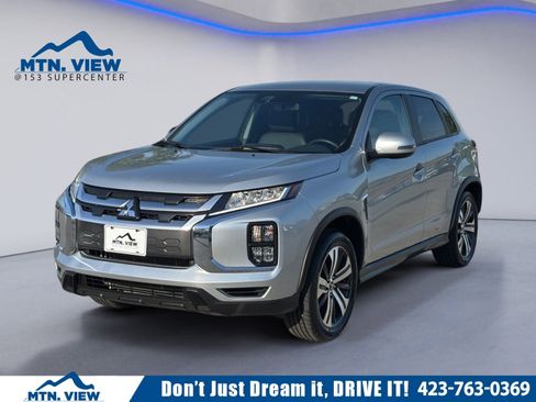 Used 2025 Mitsubishi Outlander Sport LE AWD/4WD image 1