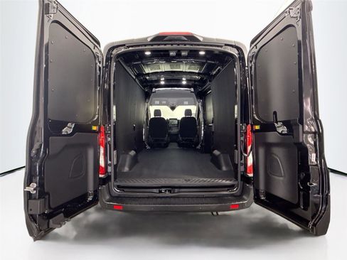 Used 2026 Ford Transit 250 148 Medium Roof w/ Load Area Protection Package RWD image 32