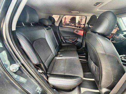 Used 2020 Kia Soul GT-Line Turbo FWD image 25